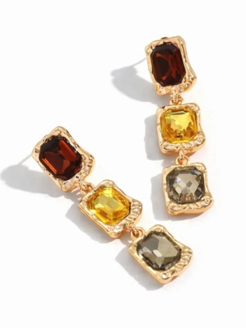 New! Sunrise Glow Gold Drop Earrings NWOT (1068)